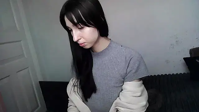 Snapshot of ElizaSwon chatting on 21, 9, 2025 ElizaSwon online show from 21, 9, 2025