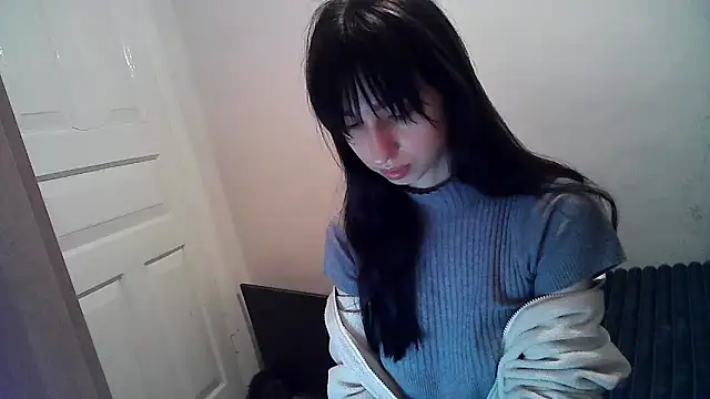 Snapshot of ElizaSwon chatting on 28, 9, 2025 ElizaSwon online show from 28, 9, 2025