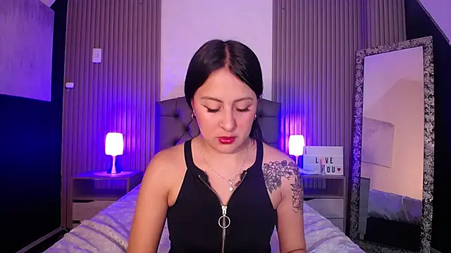 Snapshot of isabella_smith_ chatting on 19, 3, 2025 isabella smith  online show from 19, 3, 2025