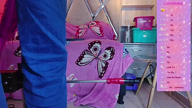 Snapshot of puca_ebony chatting on 3, 3, 2025 puca ebony online show from 3, 3, 2025