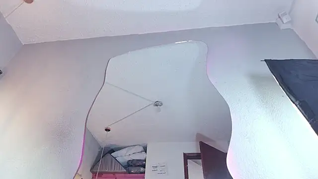 Snapshot of puca_ebony chatting on 3, 3, 2025 puca ebony online show from 3, 3, 2025