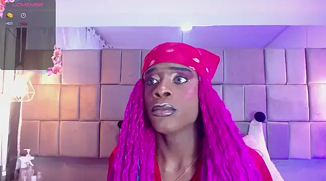 Snapshot of puca_ebony chatting on 5, 3, 2025 puca ebony online show from 5, 3, 2025