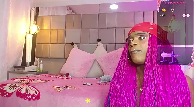 Snapshot of puca_ebony chatting on 5, 3, 2025 puca ebony online show from 5, 3, 2025