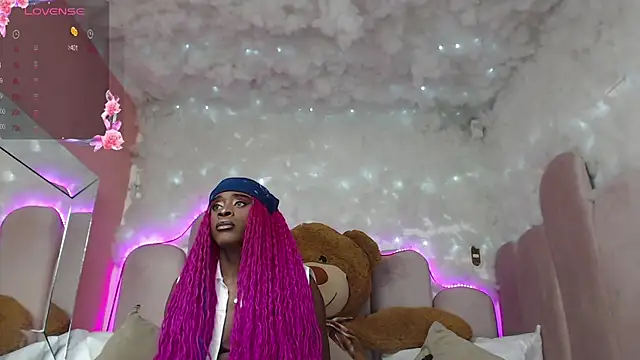 Snapshot of puca_ebony chatting on 6, 3, 2025 puca ebony online show from 6, 3, 2025