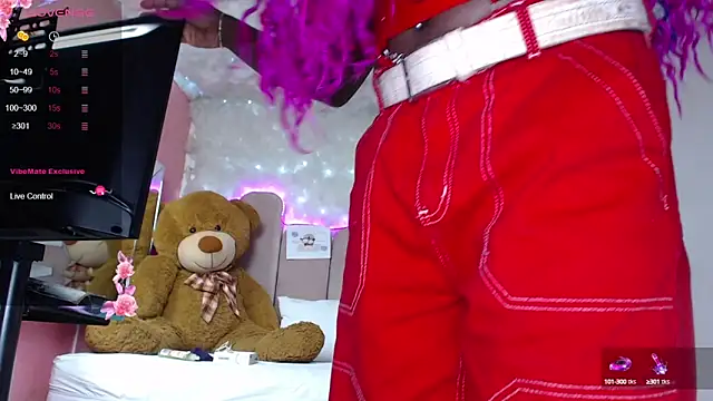 Snapshot of puca_ebony chatting on 20, 3, 2025 puca ebony online show from 20, 3, 2025