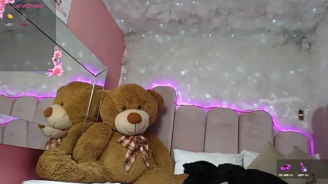 Snapshot of puca_ebony chatting on 20, 3, 2025 puca ebony online show from 20, 3, 2025