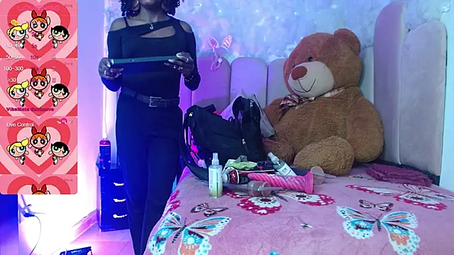 Snapshot of puca_ebony chatting on 16, 9, 2025 puca ebony online show from 16, 9, 2025