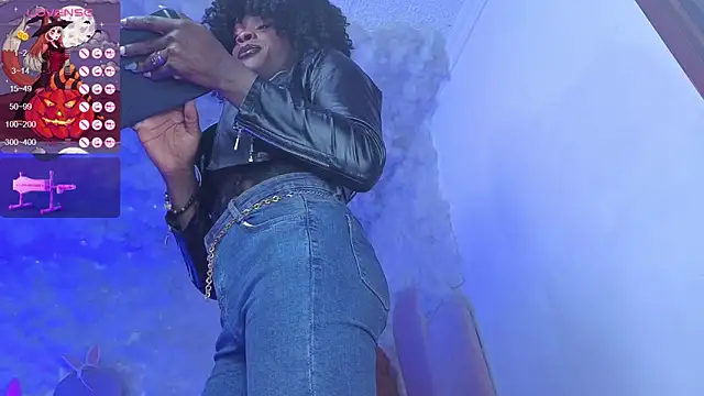 Snapshot of puca_ebony chatting on 15, 10, 2025 puca ebony online show from 15, 10, 2025