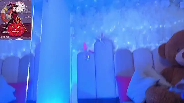 Snapshot of puca_ebony chatting on 20, 10, 2025 puca ebony online show from 20, 10, 2025