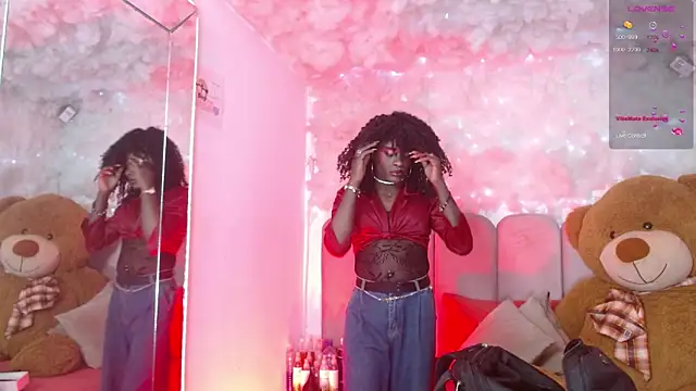 Snapshot of puca_ebony chatting on 11, 3, 2026 puca ebony online show from 11, 3, 2026