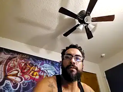 Snapshot of Forbidden_daddy chatting on 12, 12, 2024 Forbidden daddy online show from 12, 12, 2024