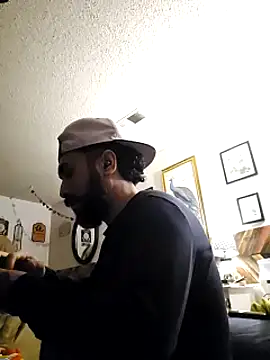 Snapshot of Forbidden_daddy chatting on 28, 1, 2025 Forbidden daddy online show from 28, 1, 2025