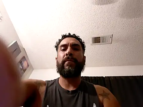 Snapshot of Forbidden_daddy chatting on 20, 10, 2025 Forbidden daddy online show from 20, 10, 2025