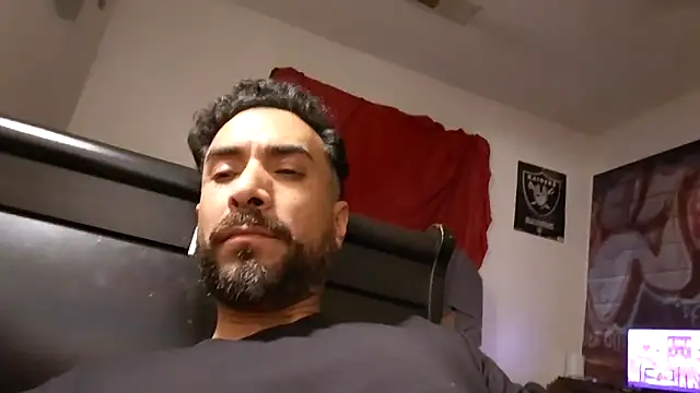 Snapshot of Forbidden_daddy chatting on 3, 12, 2025 Forbidden daddy online show from 3, 12, 2025