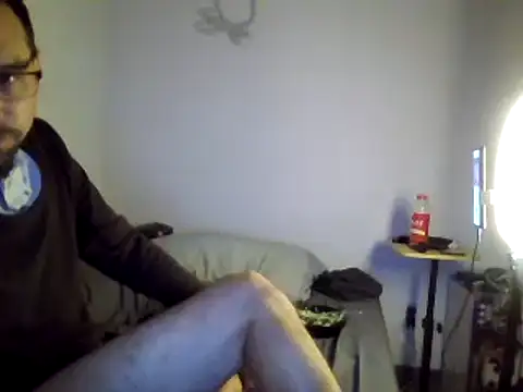 Iliketocooksquirt25 online show from 7, 3, 2025