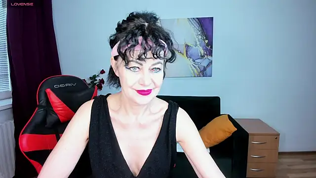 Silvia Wallec online show from 2, 5, 2026