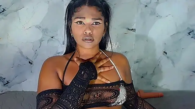 Sexykitten147 online show from 27, 7, 2026