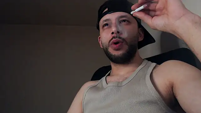 Snapshot of henryaxe chatting on 7, 11, 2025 henryaxe online show from 7, 11, 2025