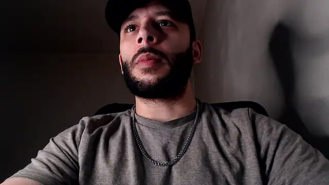 Snapshot of henryaxe chatting on 1, 12, 2025 henryaxe online show from 1, 12, 2025