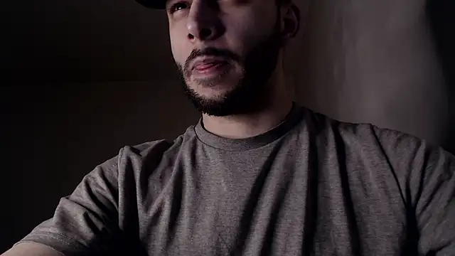 Snapshot of henryaxe chatting on 18, 1, 2026 henryaxe online show from 18, 1, 2026