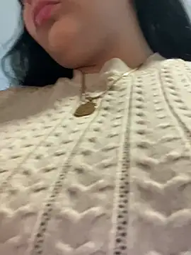 bella isabela online show from 26, 2, 2025