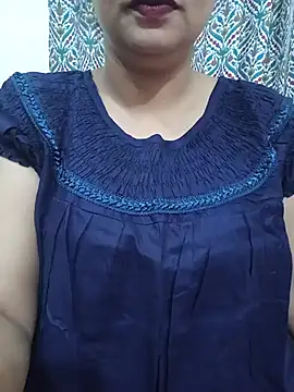 Snapshot of Priya_Boudi chatting on 20, 7, 2026 Priya Boudi online show from 20, 7, 2026