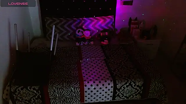 soniafuckboobs online show from 8, 11, 2025