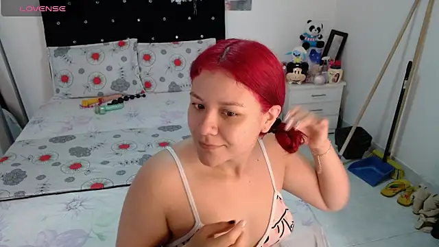 soniafuckboobs online show from 28, 4, 2026