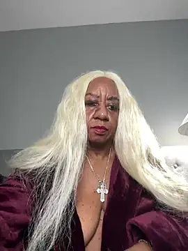 BreanaDivine online show from 23, 2, 2025