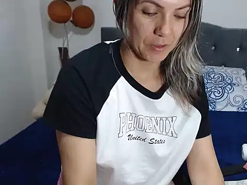 Chantal hott online show from 18, 12, 2024