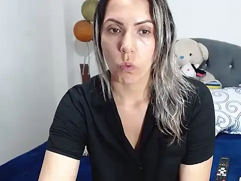 Chantal hott online show from 18, 12, 2024