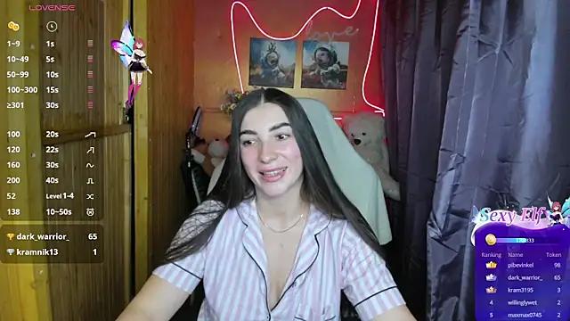 Fiery Brunette  online show from 5, 1, 2025