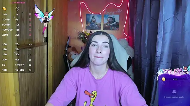 Fiery Brunette  online show from 9, 1, 2025