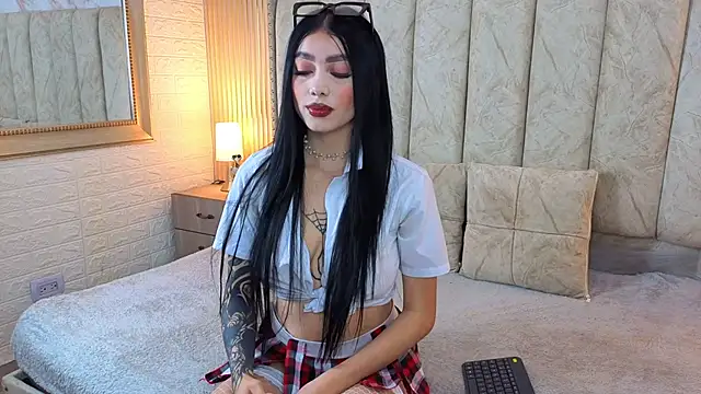 catalina  23 online show from 11, 10, 2025