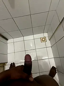 Snapshot of blackbamba24 chatting on 4, 10, 2025 blackbamba24 online show from 4, 10, 2025