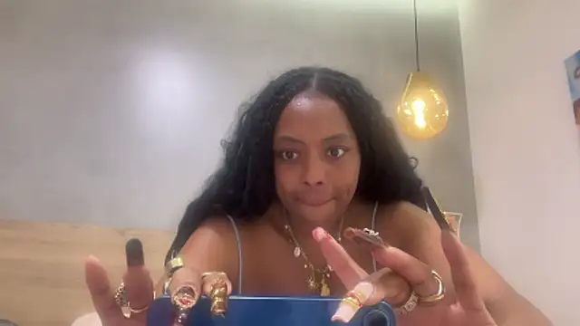 ChocolateCakeQueen online show from 3, 5, 2026