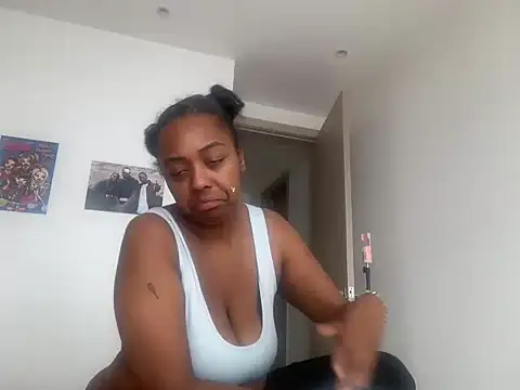 ChocolateCakeQueen online show from 2, 7, 2026
