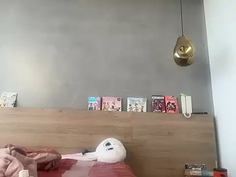 ChocolateCakeQueen online show from 14, 7, 2026
