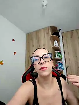 Snapshot of _amanda_seyfried19 chatting on 30, 12, 2024  amanda seyfried19 online show from 30, 12, 2024