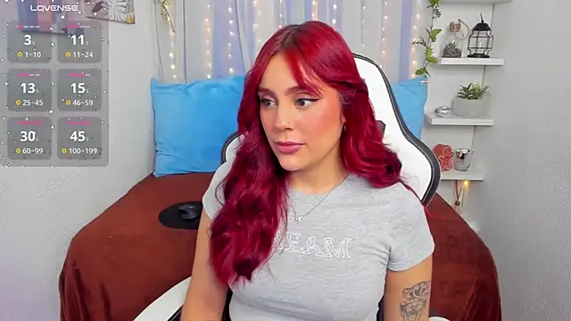 HazzelGray online show from 5, 12, 2024