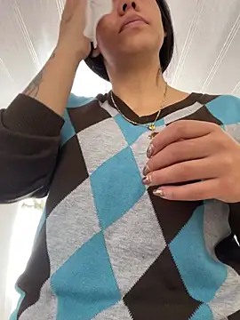 Snapshot of hannahb-e chatting on 2, 2, 2026 hannahb-e online show from 2, 2, 2026