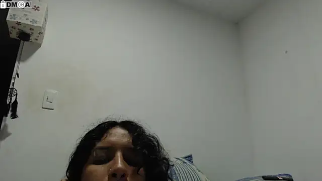 Snapshot of AlinaWoolf_ chatting on 17, 2, 2026 AlinaWoolf online show from 17, 2, 2026