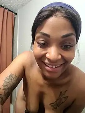 Snapshot of mariah2299 chatting on 7, 6, 2026 mariah2299 online show from 7, 6, 2026