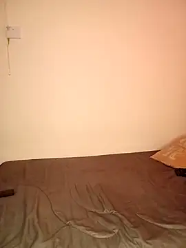 Isabella Du online show from 5, 2, 2026