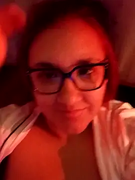 Isabella Du online show from 5, 5, 2026