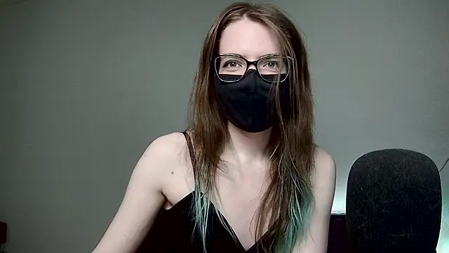 Snapshot of amber_candyfloss chatting on 10, 10, 2025 amber candyfloss online show from 10, 10, 2025