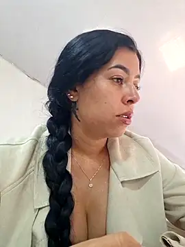 Snapshot of Emily_Wane chatting on 14, 5, 2026 Emily Wane online show from 14, 5, 2026