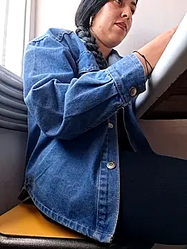 Snapshot of Emily_Wane chatting on 25, 5, 2026 Emily Wane online show from 25, 5, 2026