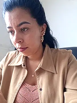 Snapshot of Emily_Wane chatting on 29, 5, 2026 Emily Wane online show from 29, 5, 2026