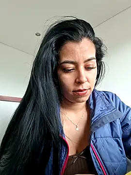 Snapshot of Emily_Wane chatting on 17, 6, 2026 Emily Wane online show from 17, 6, 2026